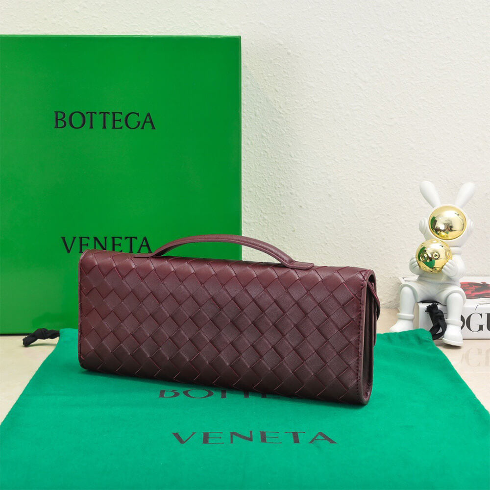Veneta Andiamo Clutch
