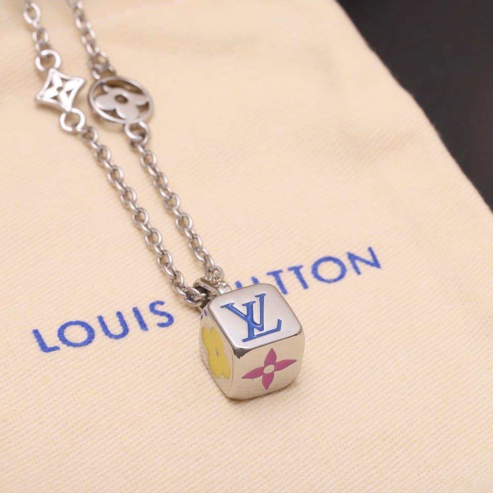 Collier 