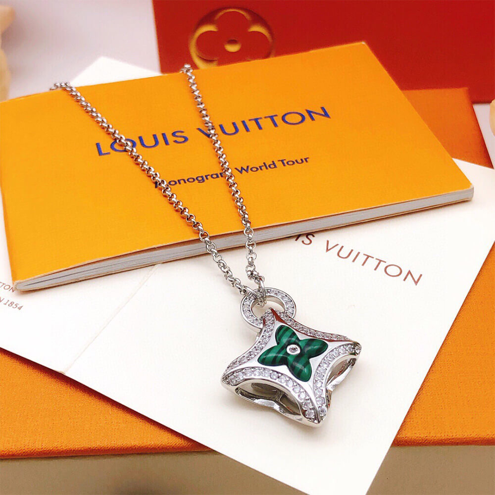 Collier LV