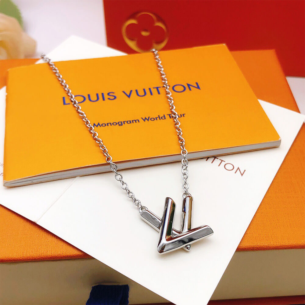 Collier LV
