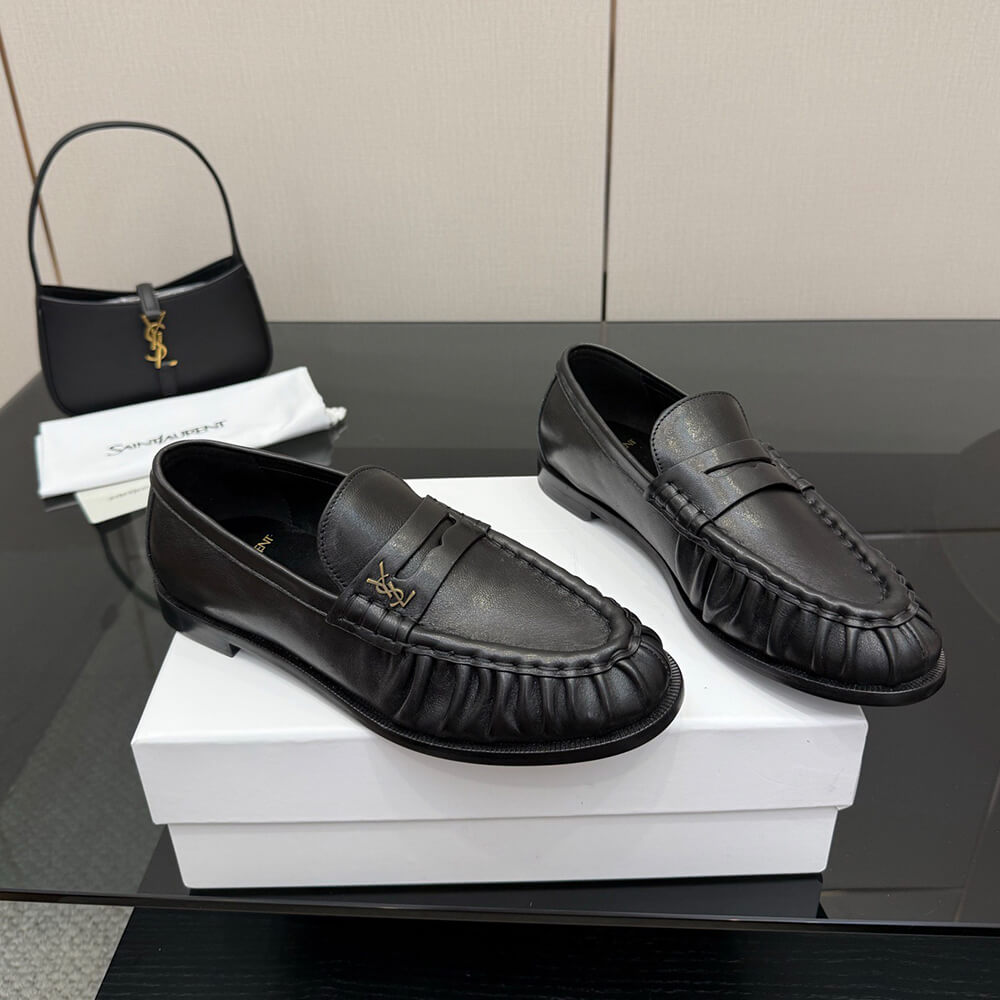 Le Loafer Supple in Shiny Leather