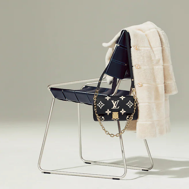 M45859 Favorite Black / Beige