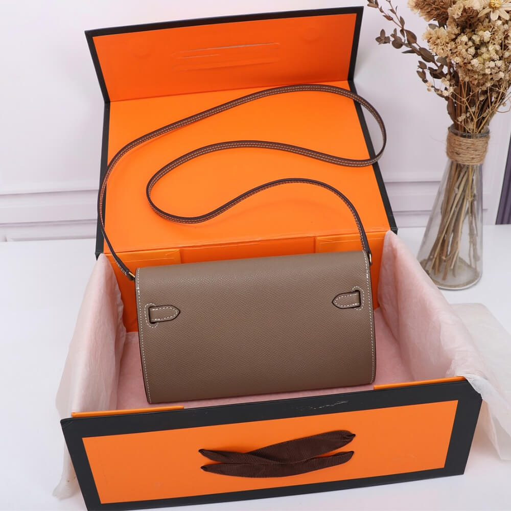 Kelly Classique To Go wallet