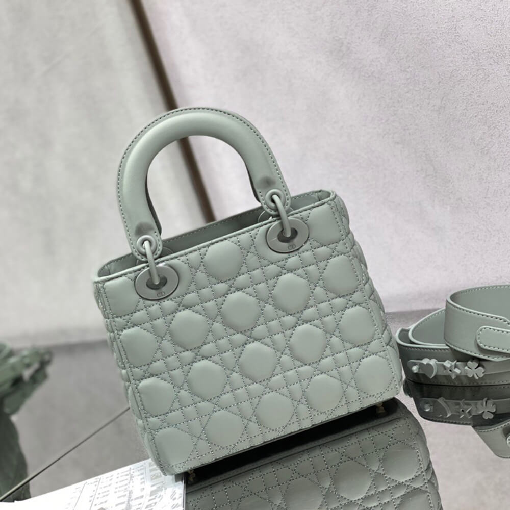 SMALL LADY  MY ABC BAG