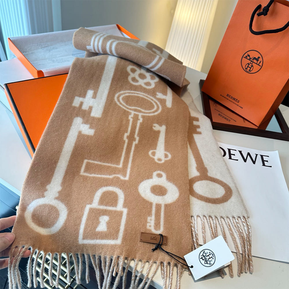 Casaque Porte-Clefs Scarf