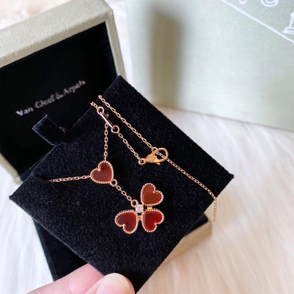 Collier Arpels 