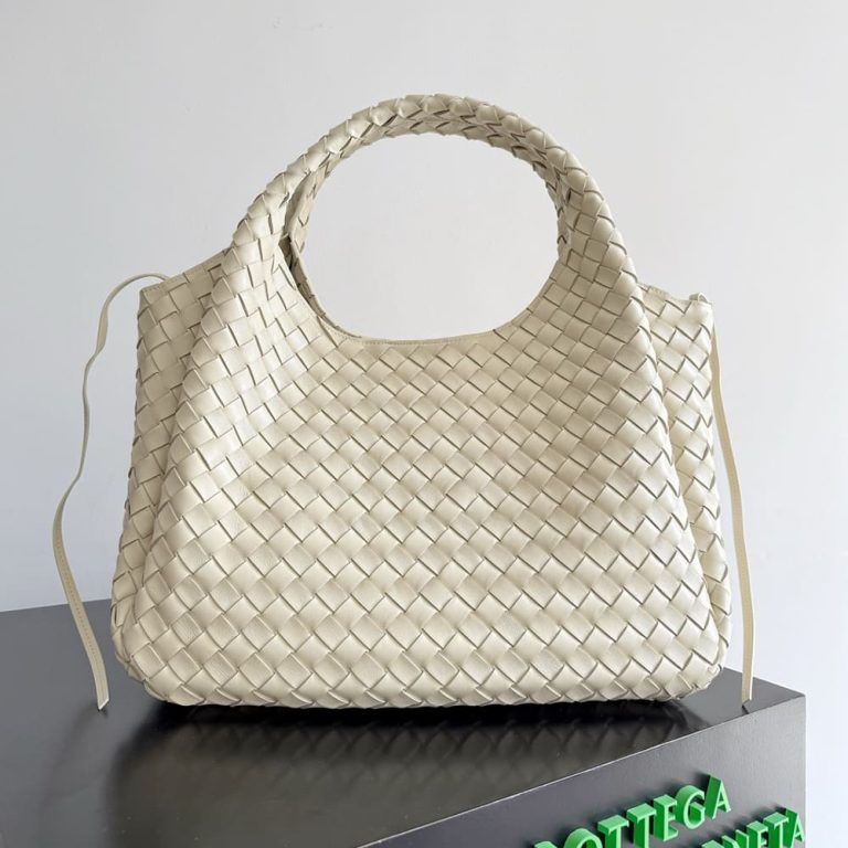 Veneta Large Campana