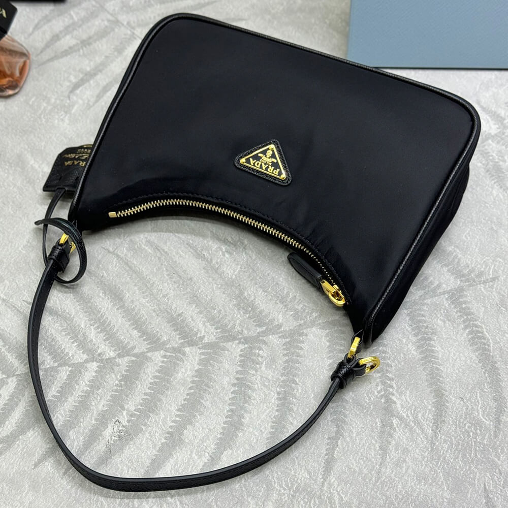 Re-Edition 2005 Re-Nylon & Saffiano Mini Bag