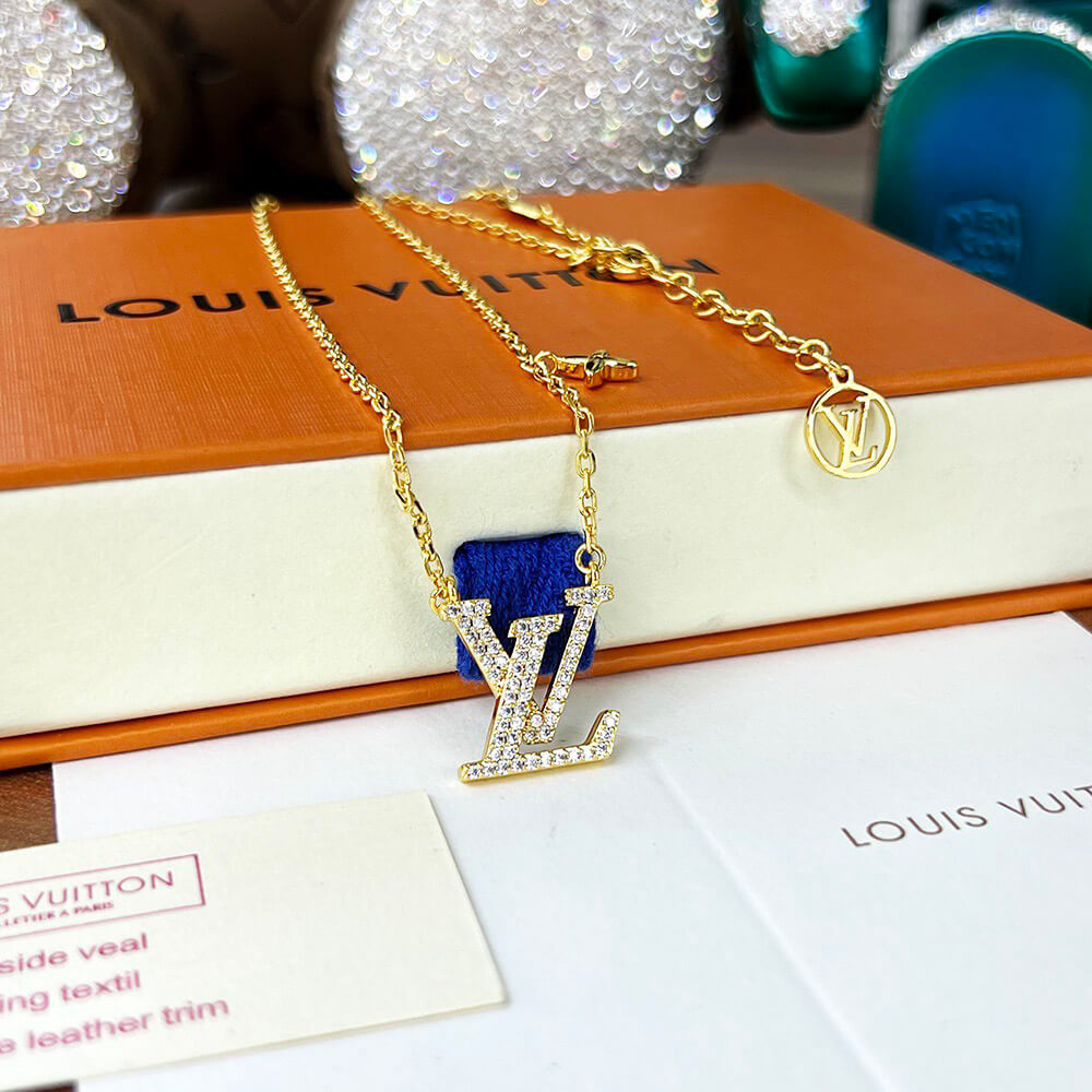 Collier emblématique