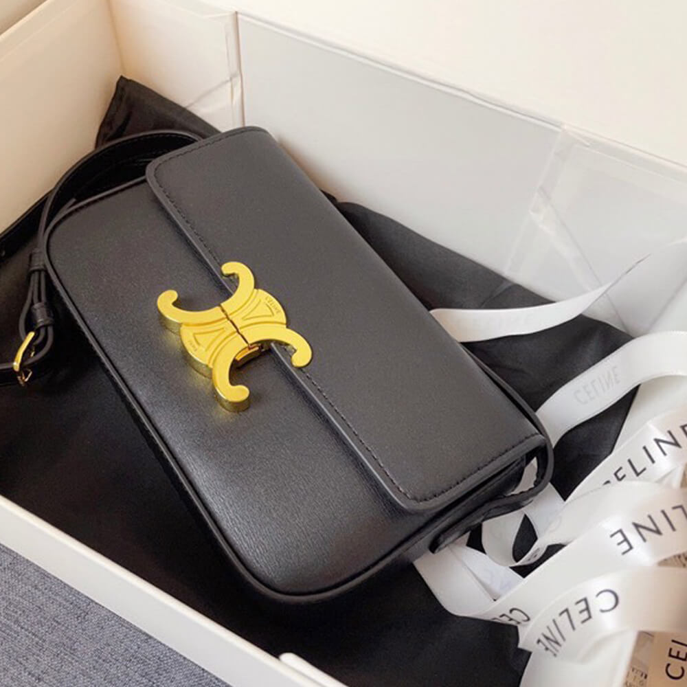 TRIOMPHE SHOULDER BAG