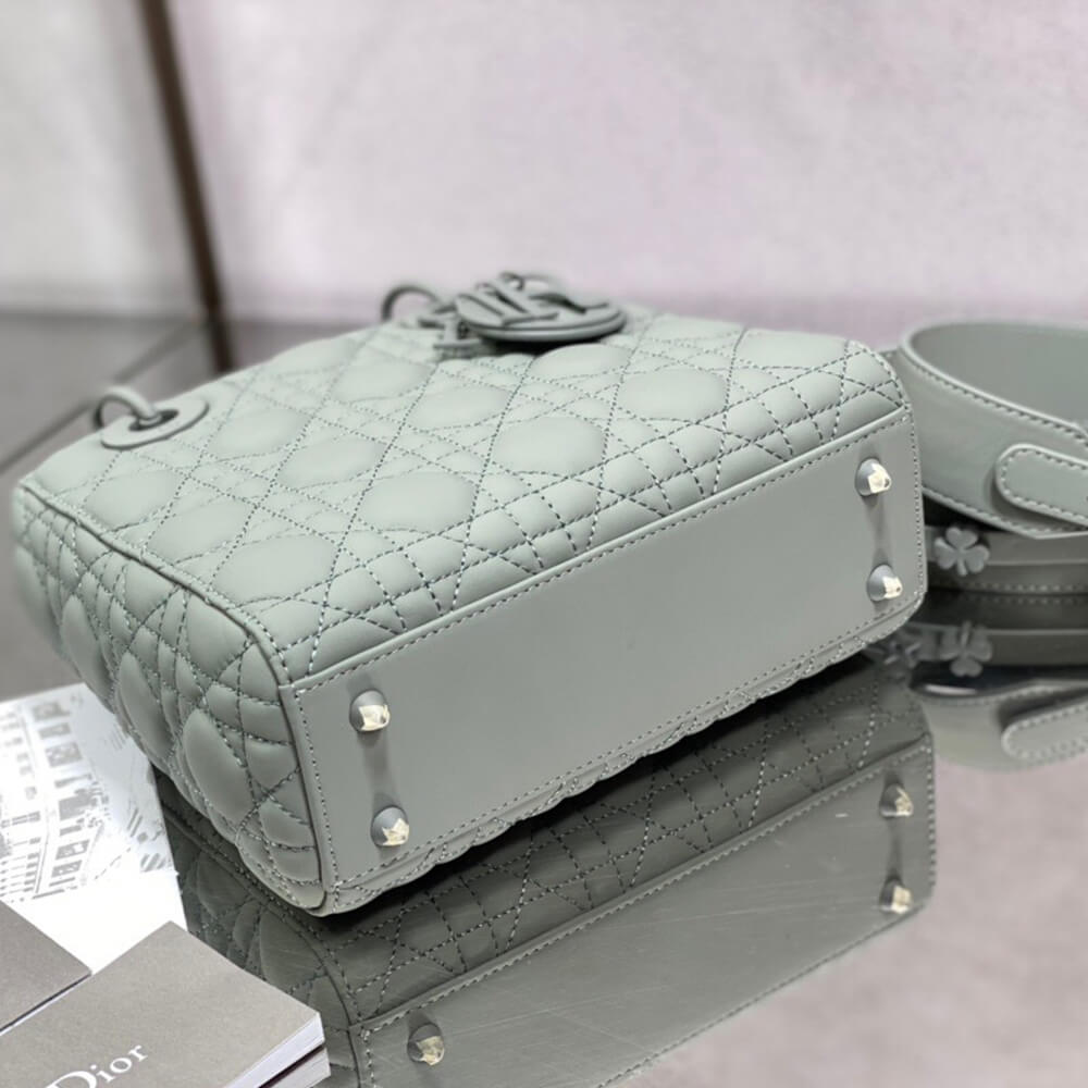 SMALL LADY  MY ABC BAG