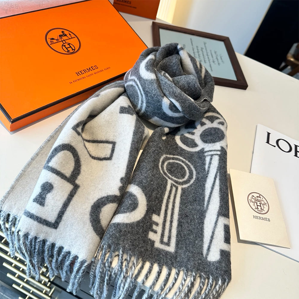 Casaque Porte-Clefs Scarf