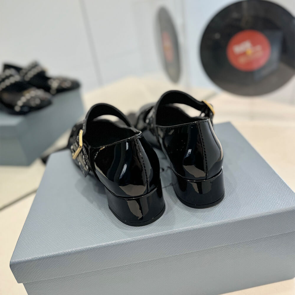 Patent Leather Mary Jane Pumps