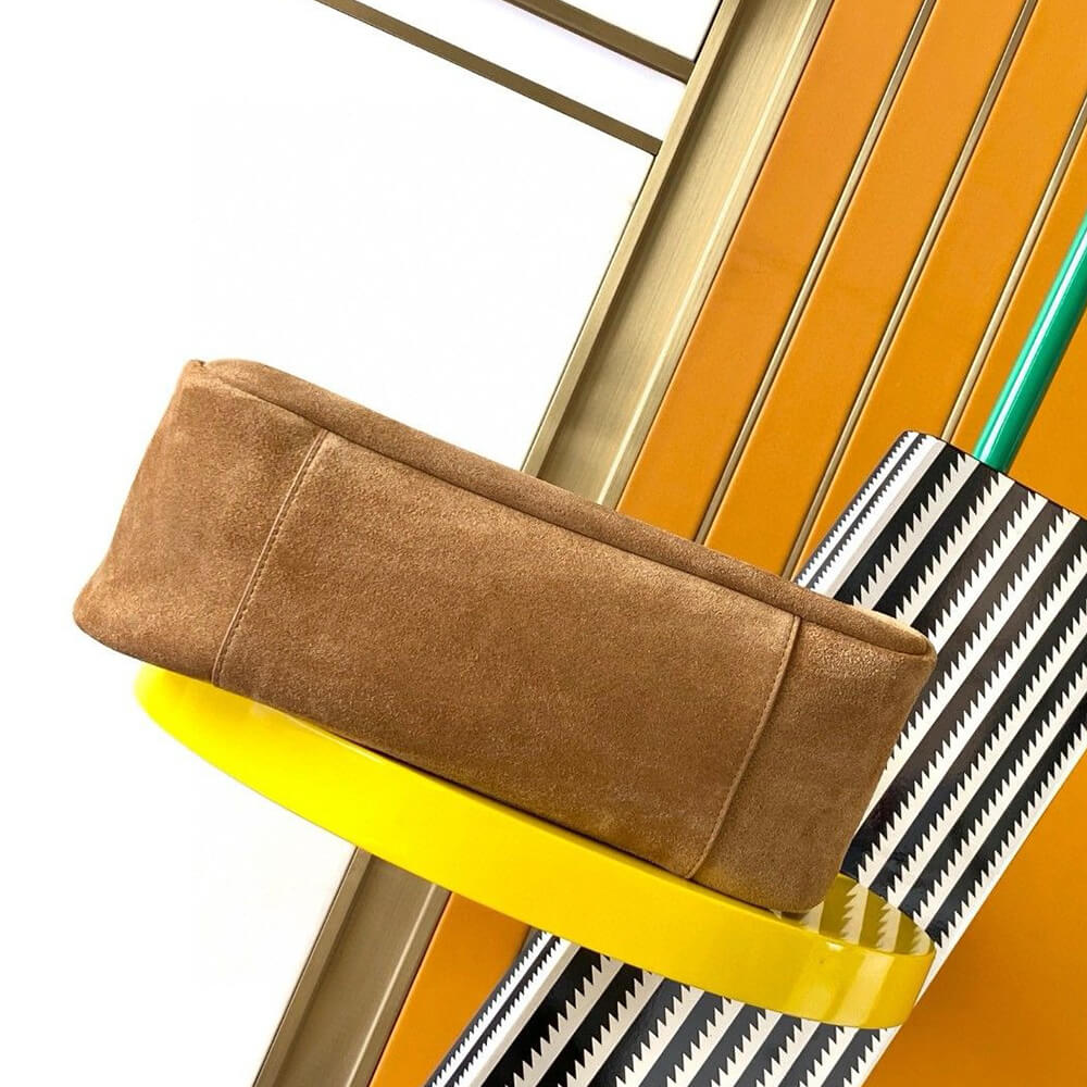 LE 5 À 7 supple SUEDE LARGE