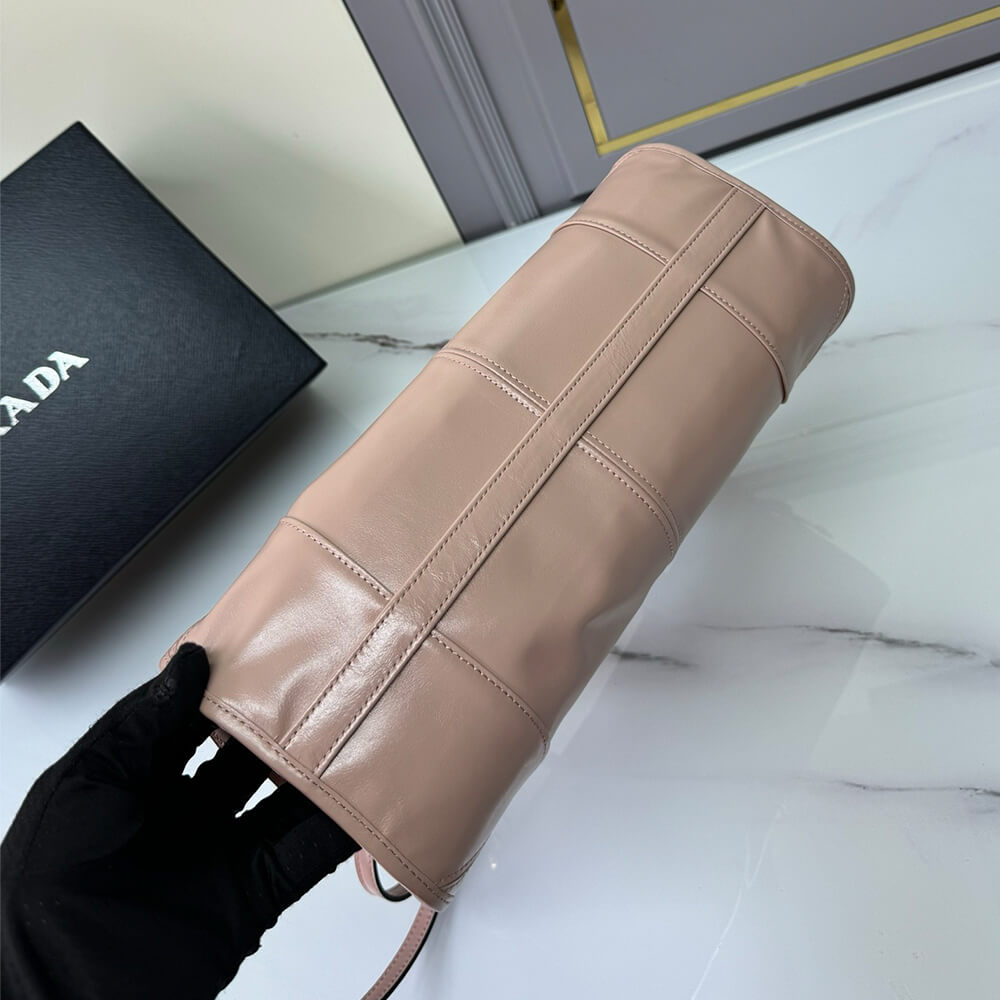 Medium Leather Handbag