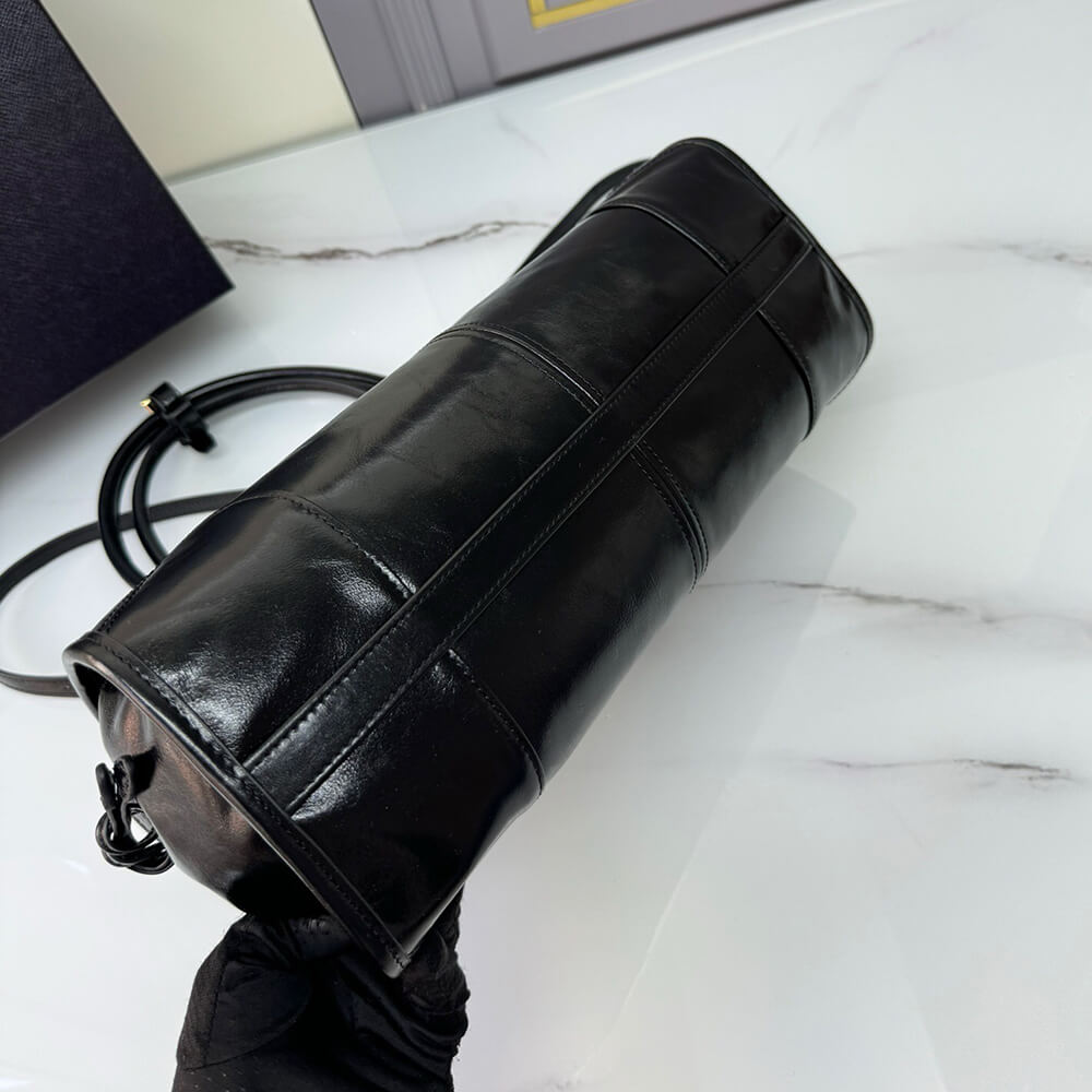 Medium Leather Handbag