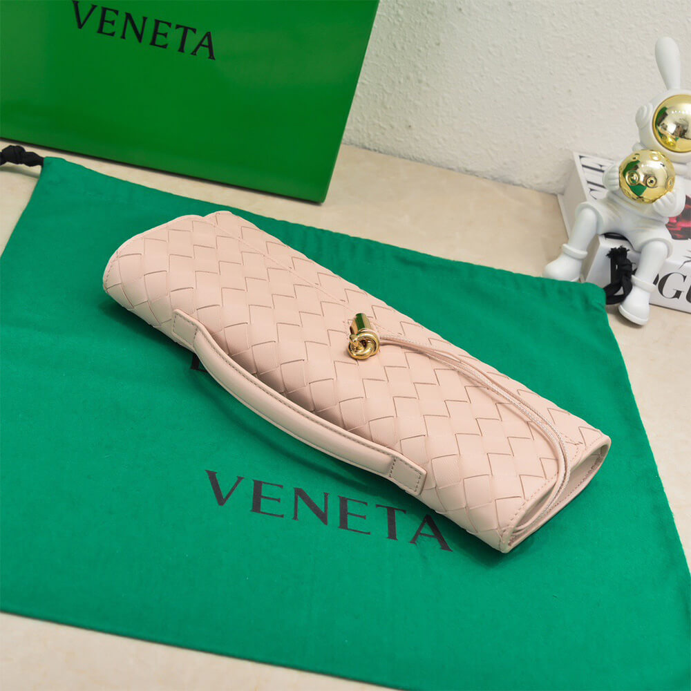 Veneta Andiamo Clutch