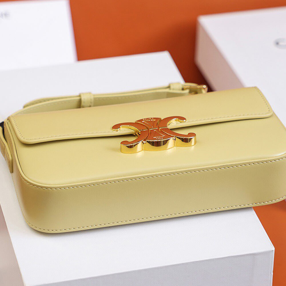 TRIOMPHE SHOULDER BAG