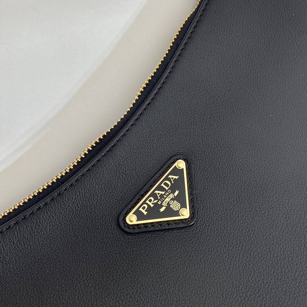 Aimée Medium Leather Shoulder Bag