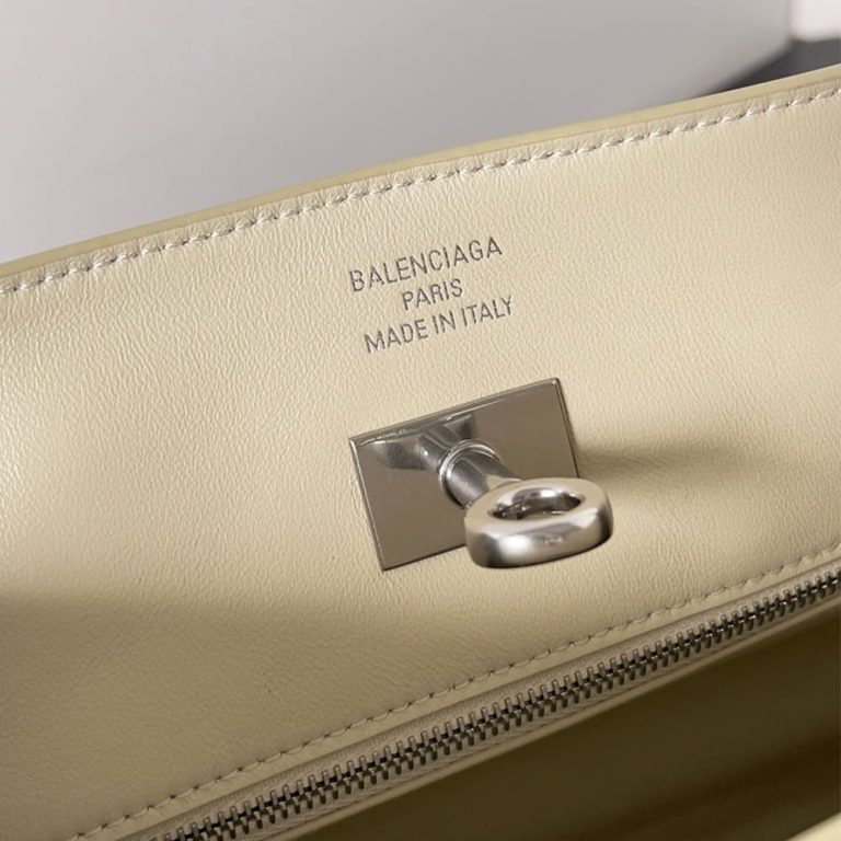 Women’s Bel Air Shoulder Bag Small