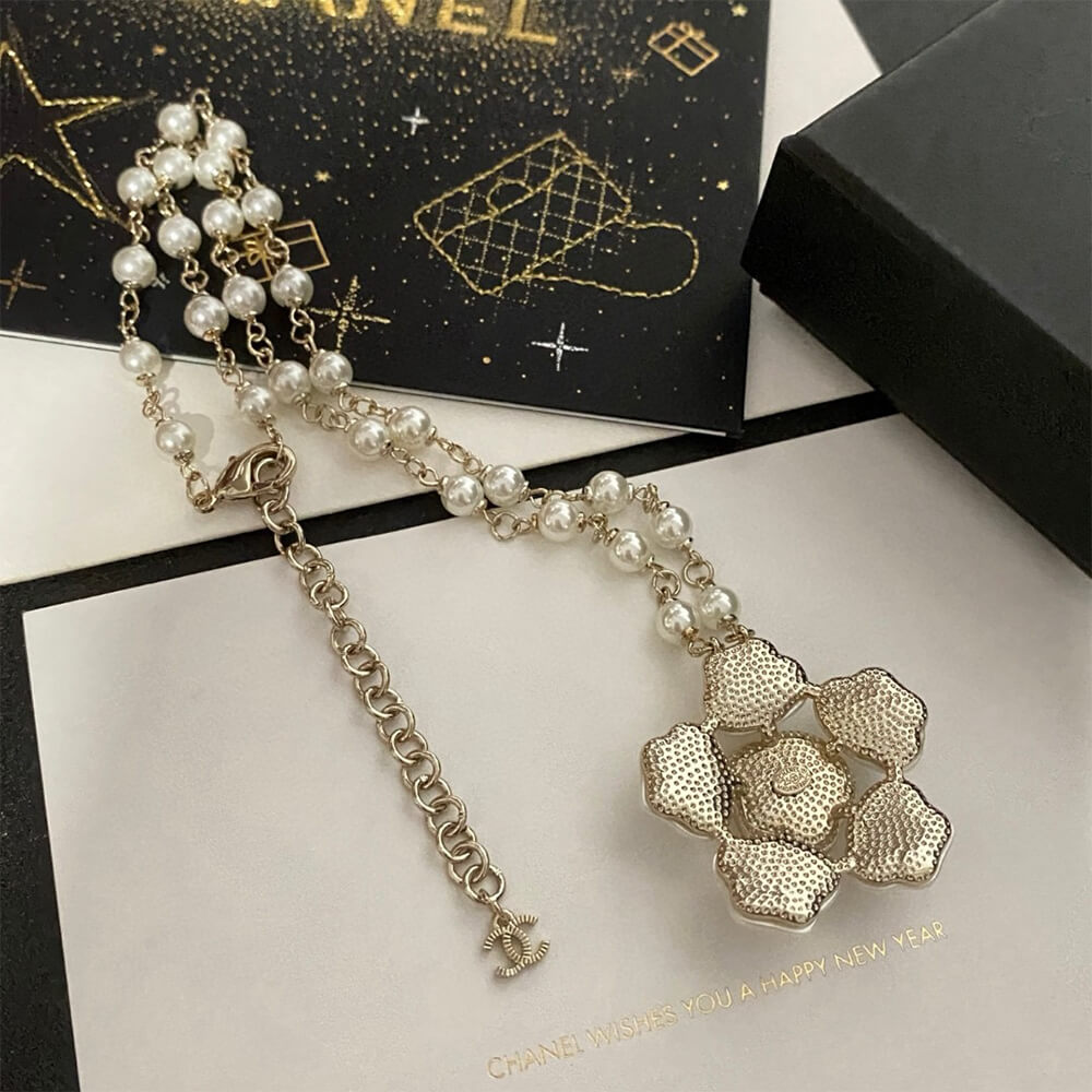 Collier 