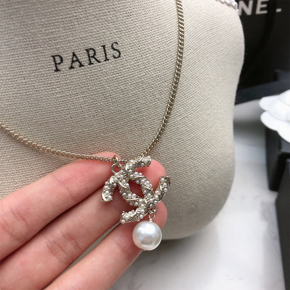 Collier 