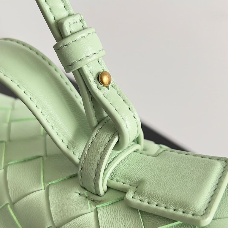 Veneta Bang Bang Vanity Case