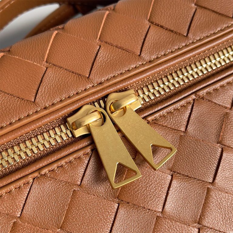 Veneta Bang Bang Vanity Case