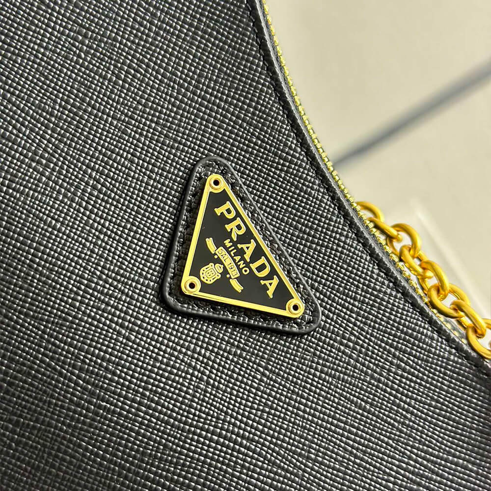 Re-Edition 2005 Saffiano Leather Bag