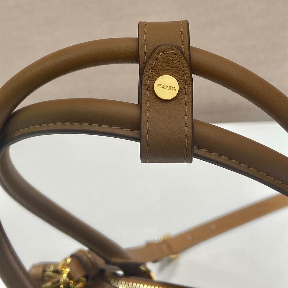 Medium Galleria Leather Bag