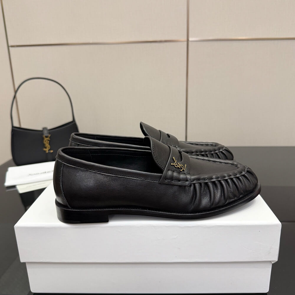 Le Loafer Supple in Shiny Leather