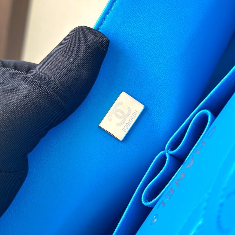 Classic Flap Handbag