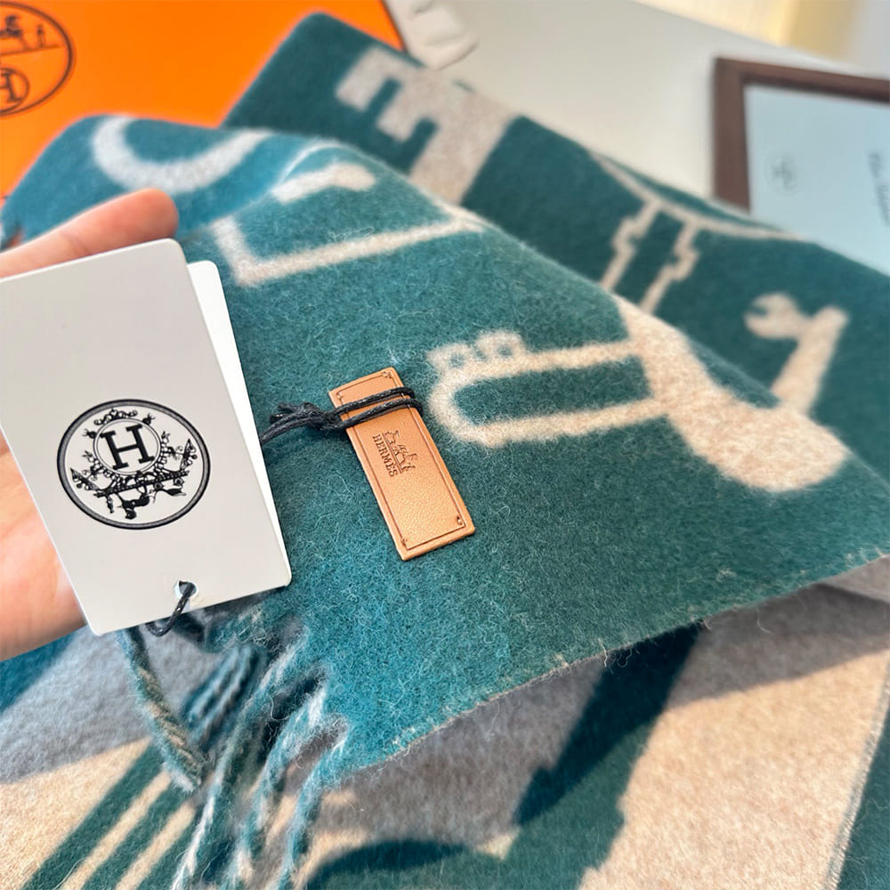 Casaque Porte-Clefs Scarf