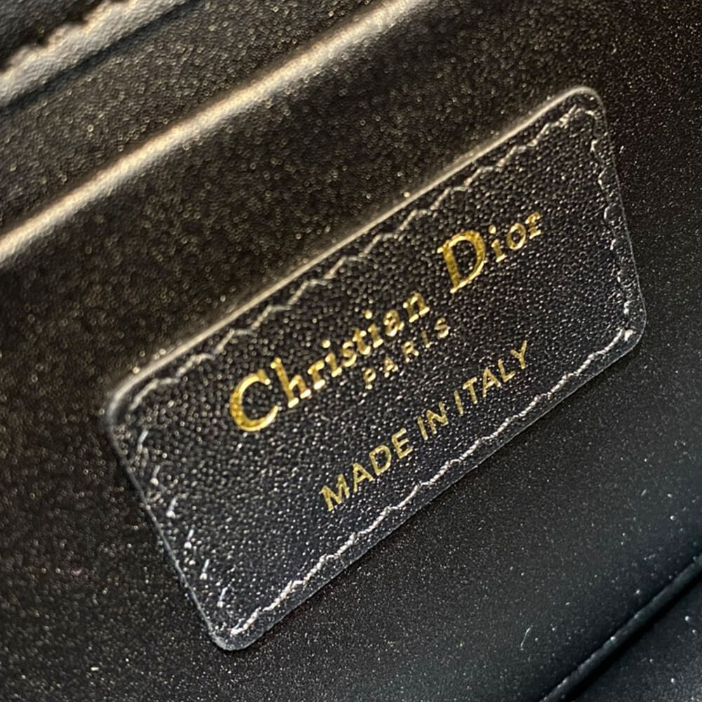 30 Montaigne East-West Bag with Chain