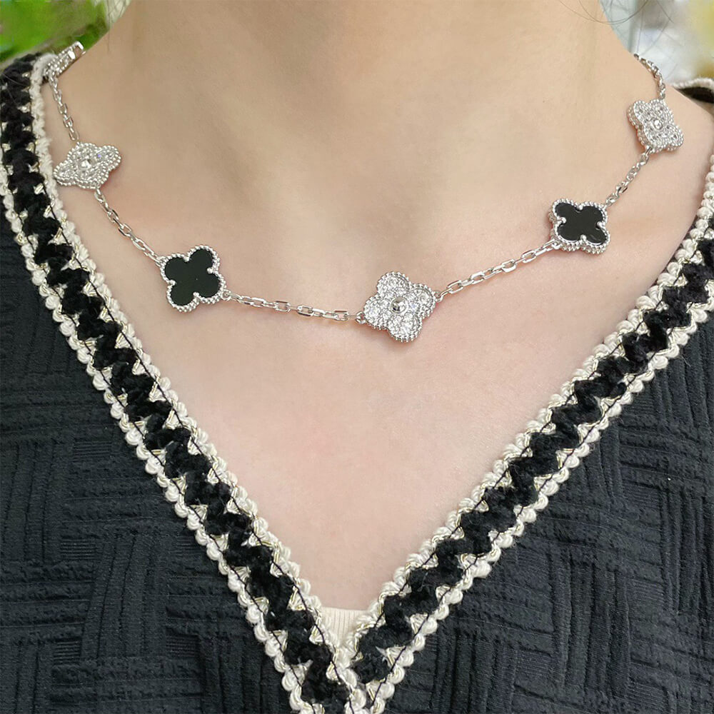Collier Arpels 