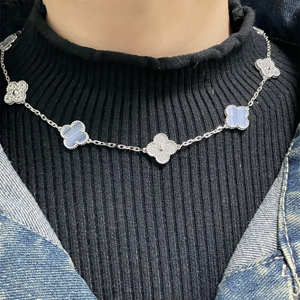 Collier Arpels 
