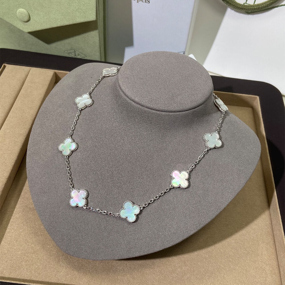 Collier Arpels 