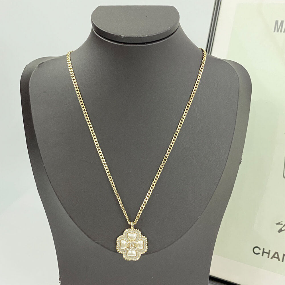 Collier 