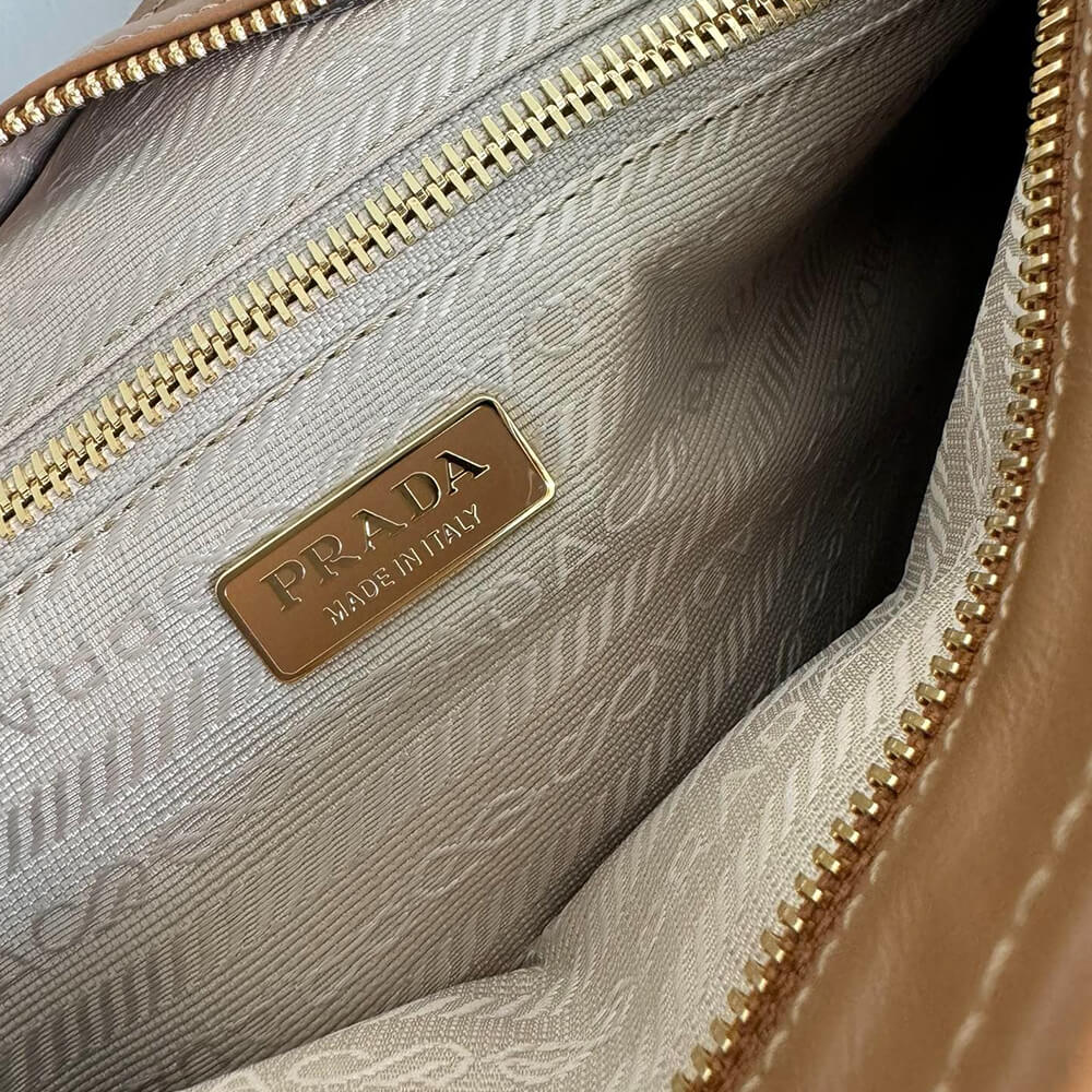 Medium Leather Handbag