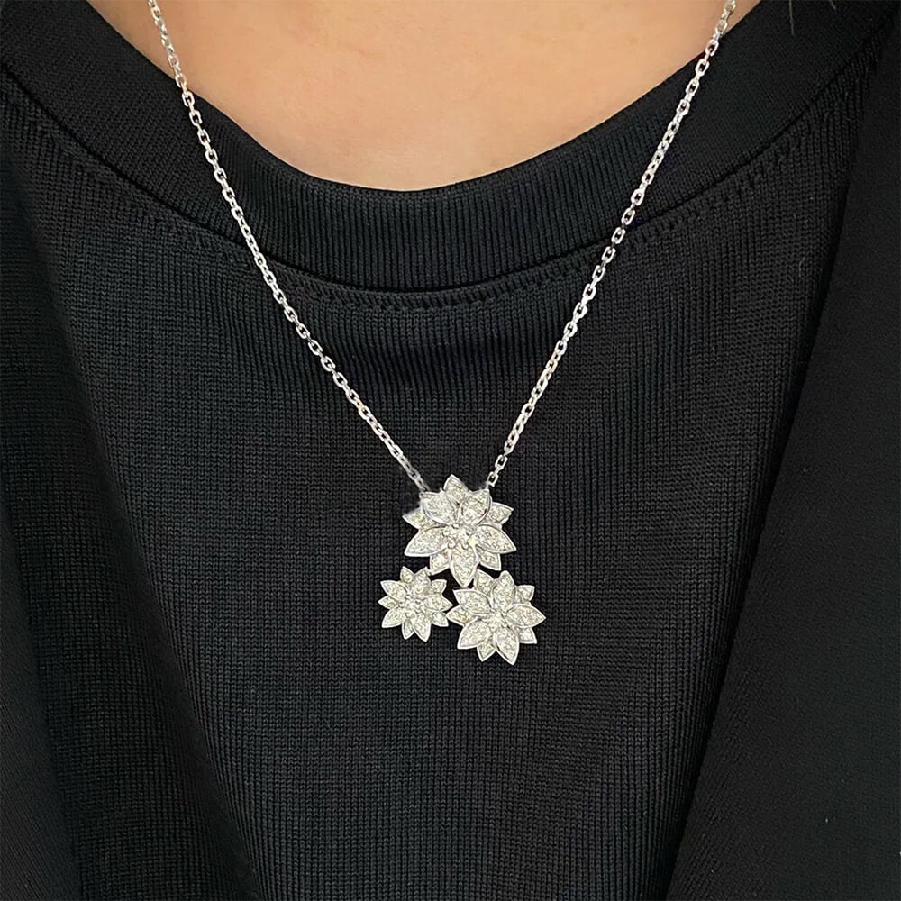 Arpels Lotus Pendant, 3 Flowers