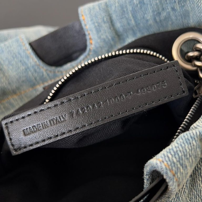 Women’s Crush Tote Bag Small