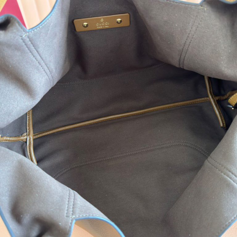 Softbit maxi shoulder bag