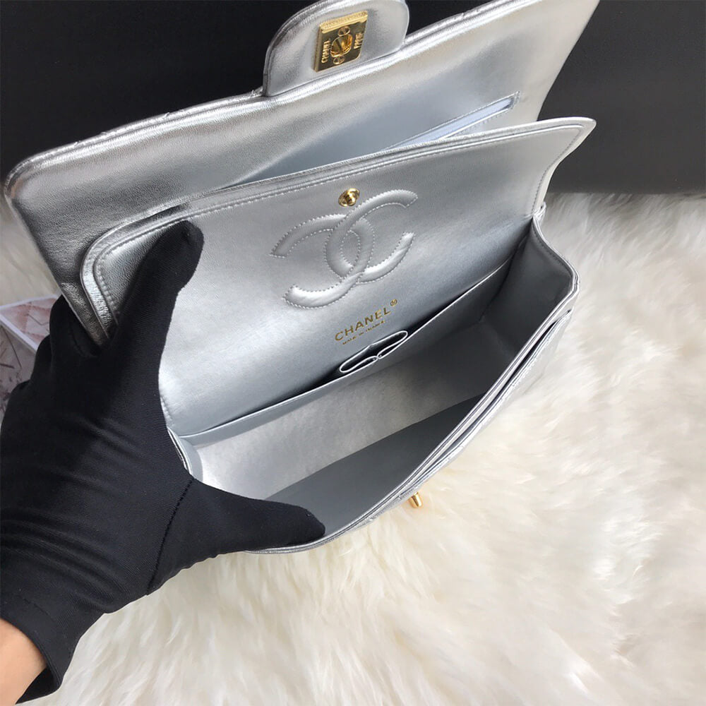 Classic Flap Handbag