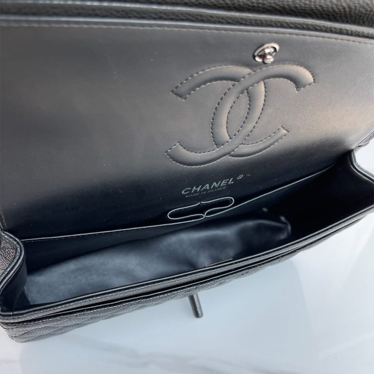 Classic Flap Handbag