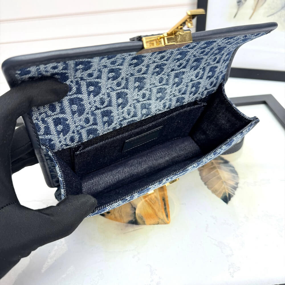 30 Montaigne East-West Bag with Chain