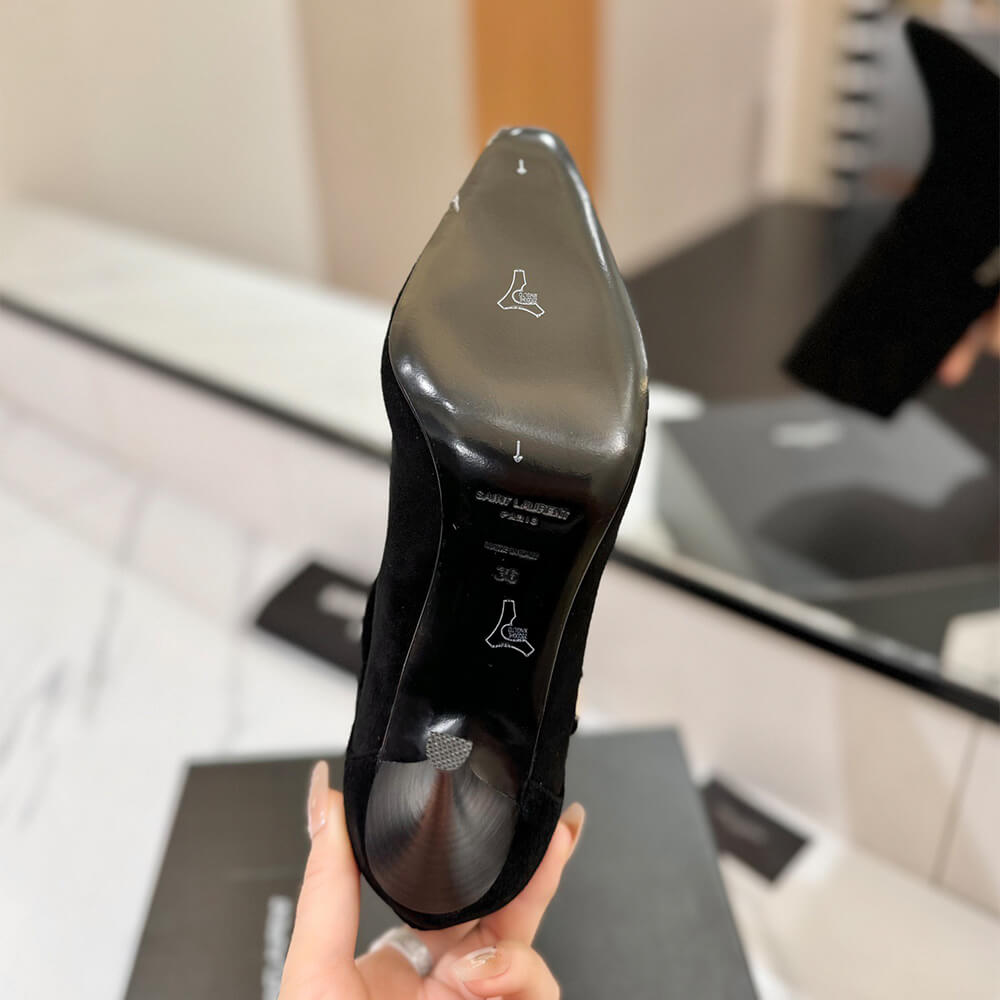 Niki Booties in Suede