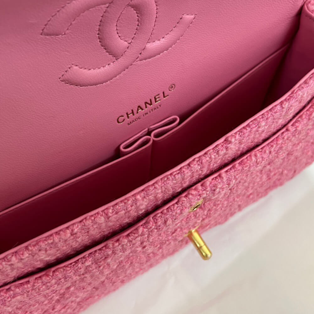 Tweed Medium Classic Flap Bag