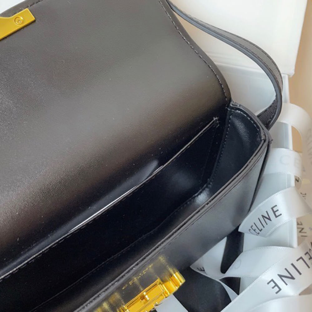 TRIOMPHE SHOULDER BAG