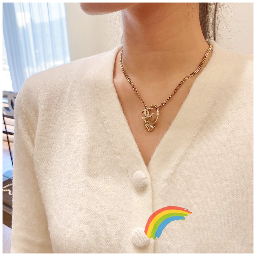 Collier à double logo CC 