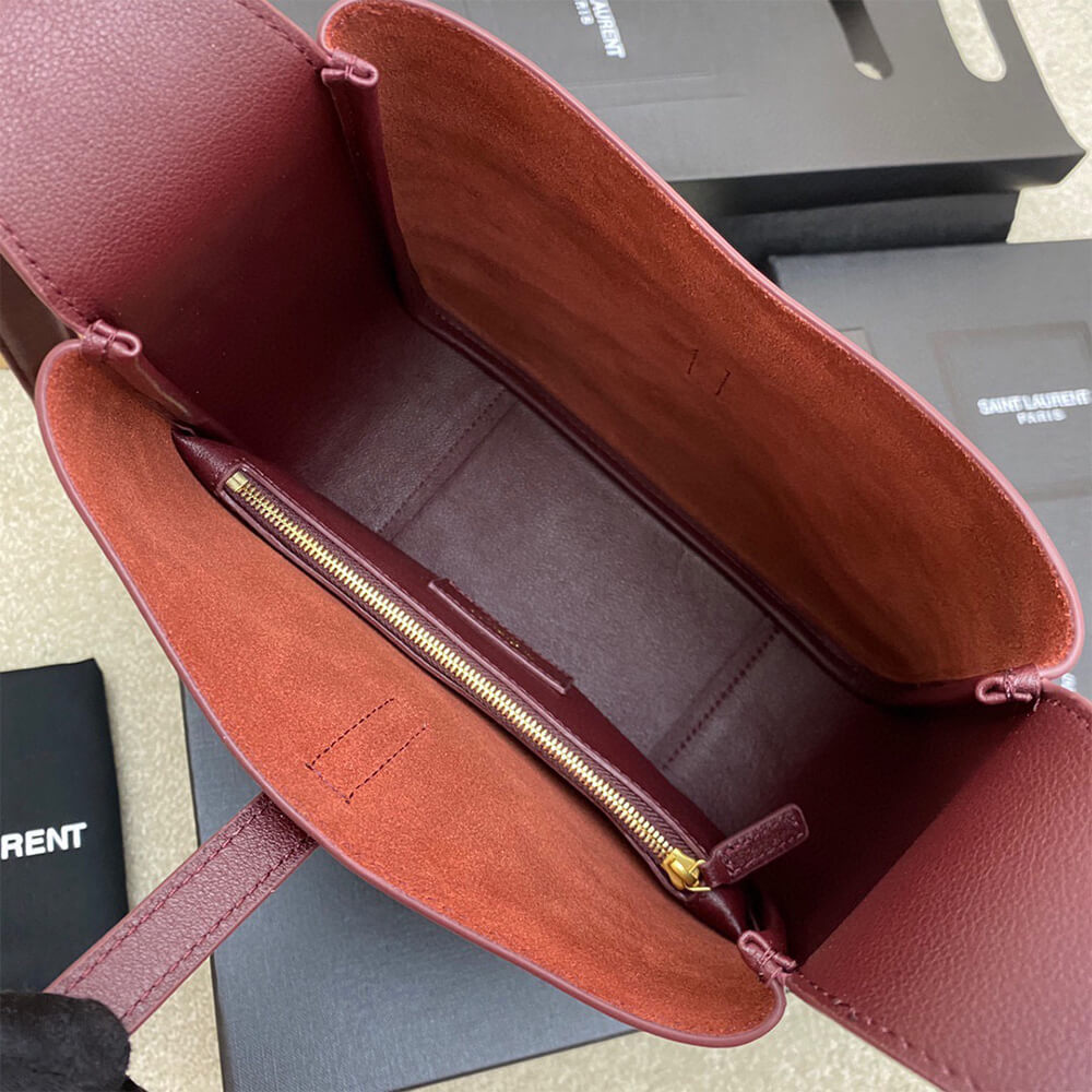 le 5 a 7 supple small